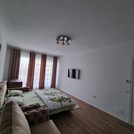 Casa Ta La Munte Lägenhet Braşov Exteriör bild